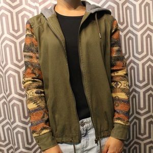 Parka jacket with unique designed sleeves